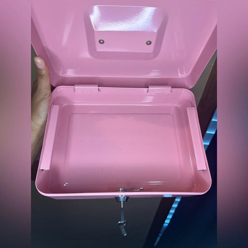 Lock box - Picture 2 of 4